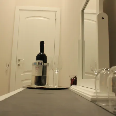 Alojamento de Acomodação e Pequeno-almoço Residenza La Scala 4*