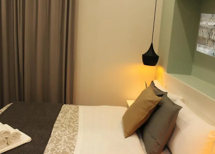 לינה וארוחת בוקר Residenza La Scala