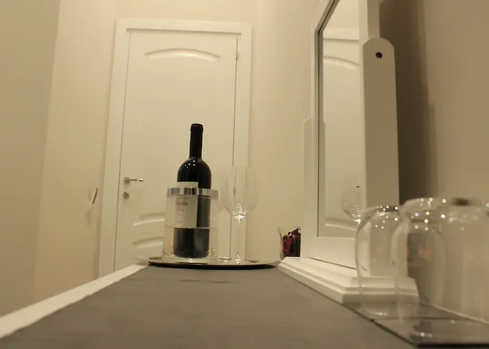 לינה וארוחת בוקר Residenza La Scala 4*